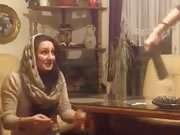 性感阿拉伯辣妹手機自拍跳舞
